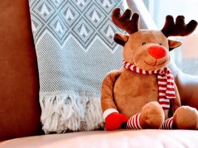 Reindeer doll that offers tips for preventing injury during holidays
